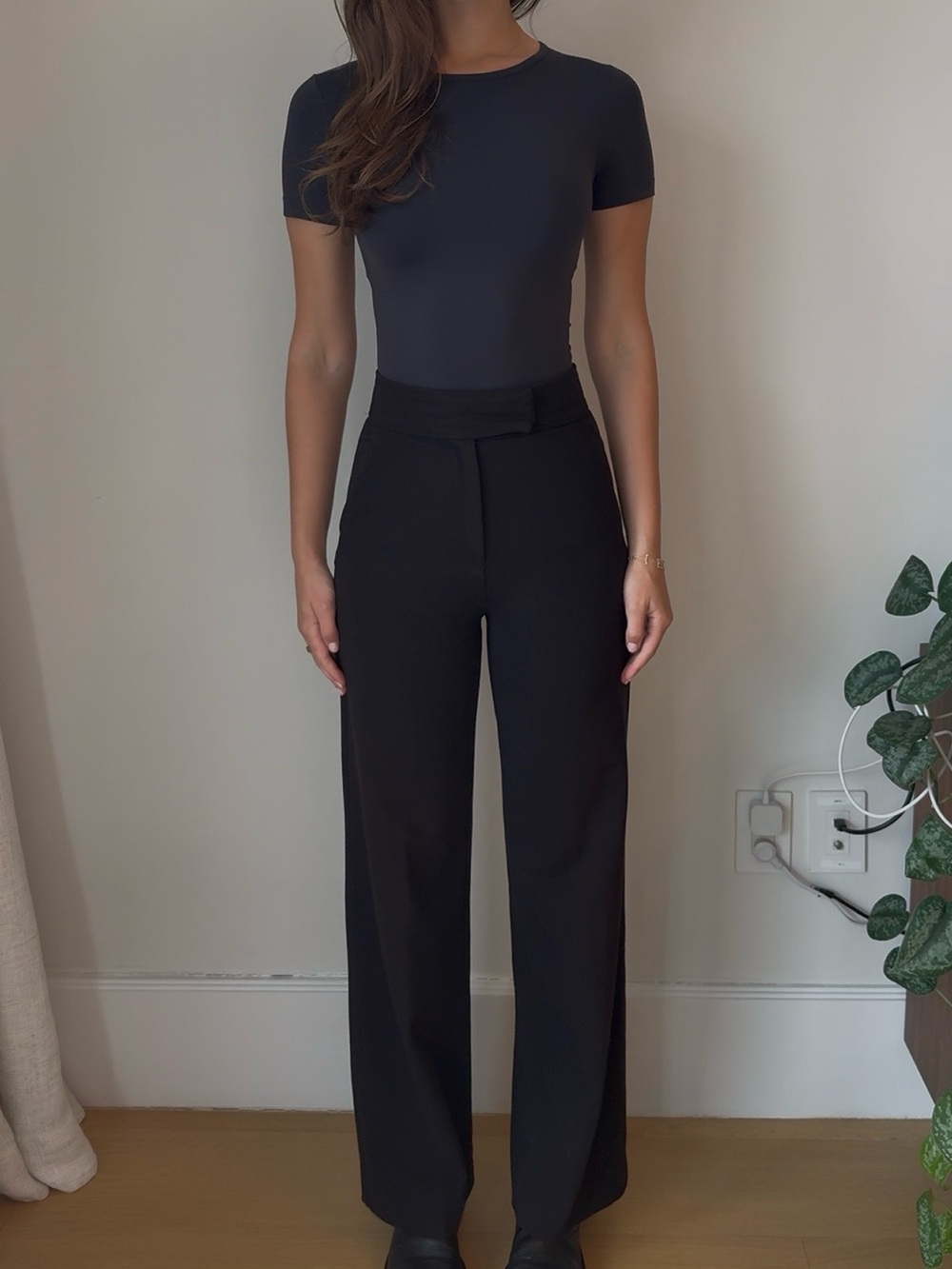 Black High-Waist Wide-Leg Pants
